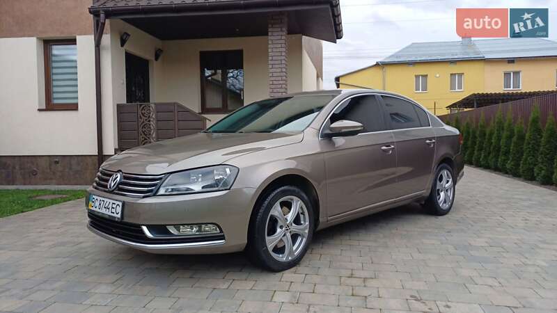 Volkswagen Passat 2011 Volkswagen Passat 2011