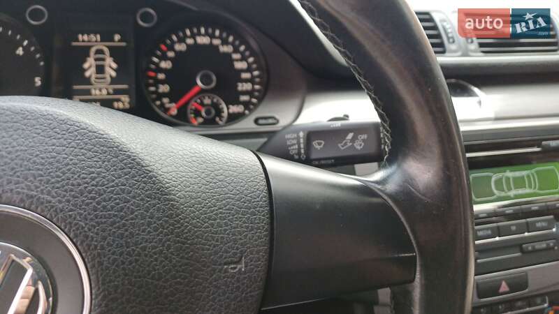 Седан Volkswagen Passat 2011 в Дрогобыче фото 42 Седан Volkswagen Passat 2011 в Дрогобыче