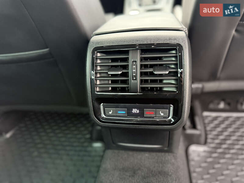 Седан Volkswagen Passat 2019 в Луцьку