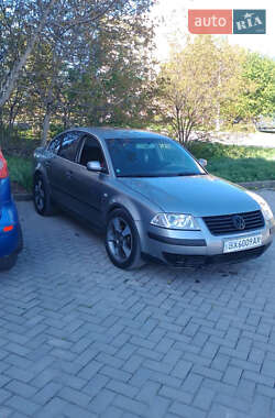 Седан Volkswagen Passat 2001 в Каменец-Подольском