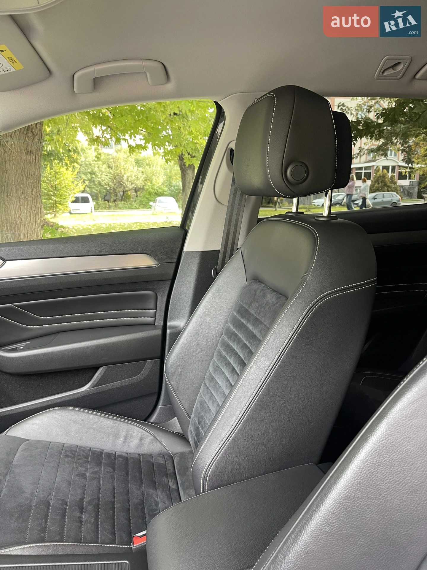 2019 Volkswagen Passat - мініатюра 28