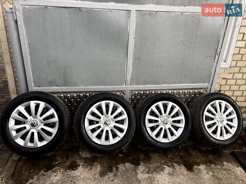 Універсал Volkswagen Passat 2014 в Джулинці