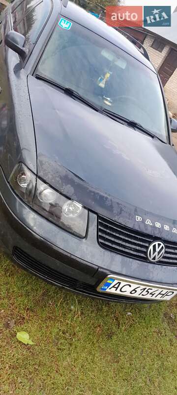 Универсал Volkswagen Passat 2000 в Горохове