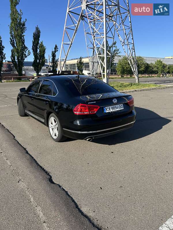 Седан Volkswagen Passat 2013 в Киеве фото 3 Седан Volkswagen Passat 2013 в Киеве