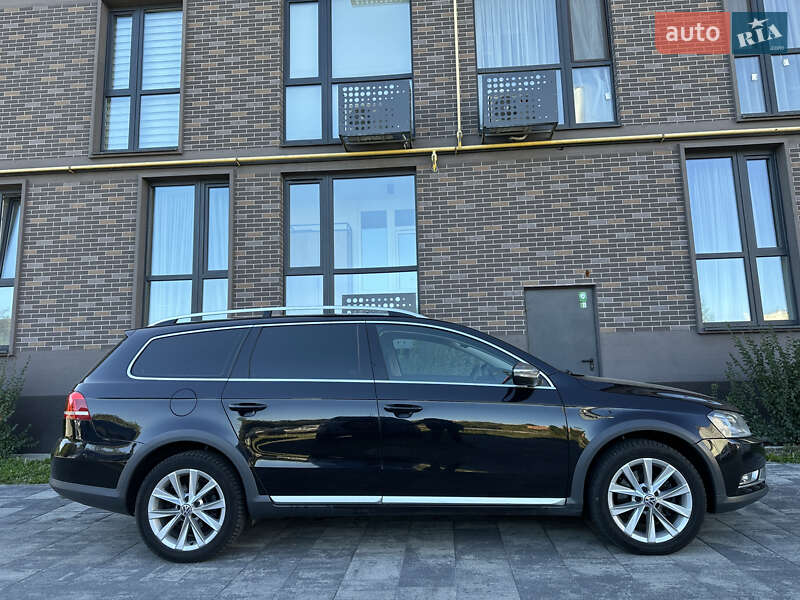 Універсал Volkswagen Passat 2014 в Львові
