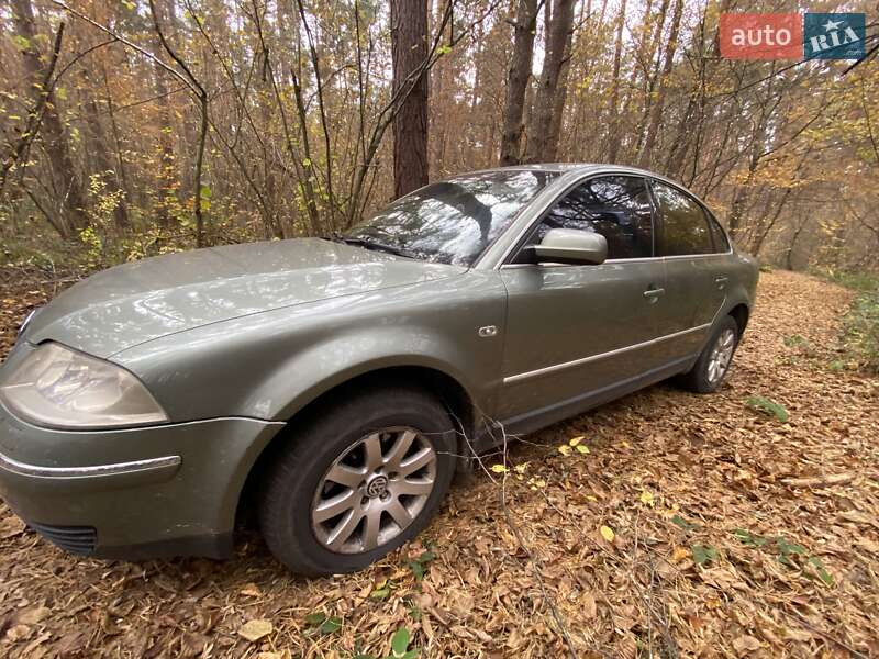Седан Volkswagen Passat 2002 в Новояворовске фото 3 Седан Volkswagen Passat 2002 в Новояворовске