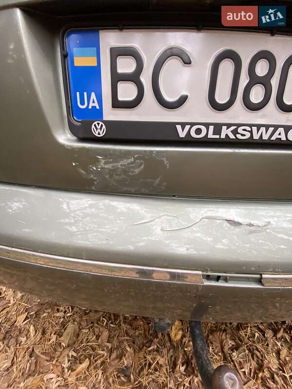 Седан Volkswagen Passat 2002 в Новояворовске фото 6 Седан Volkswagen Passat 2002 в Новояворовске