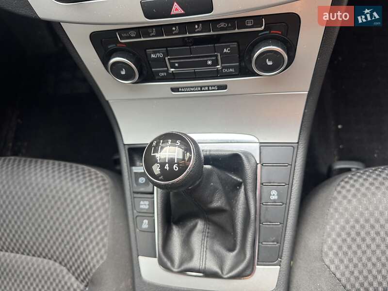 Универсал Volkswagen Passat 2010 в Тернополе фото 4 Универсал Volkswagen Passat 2010 в Тернополе