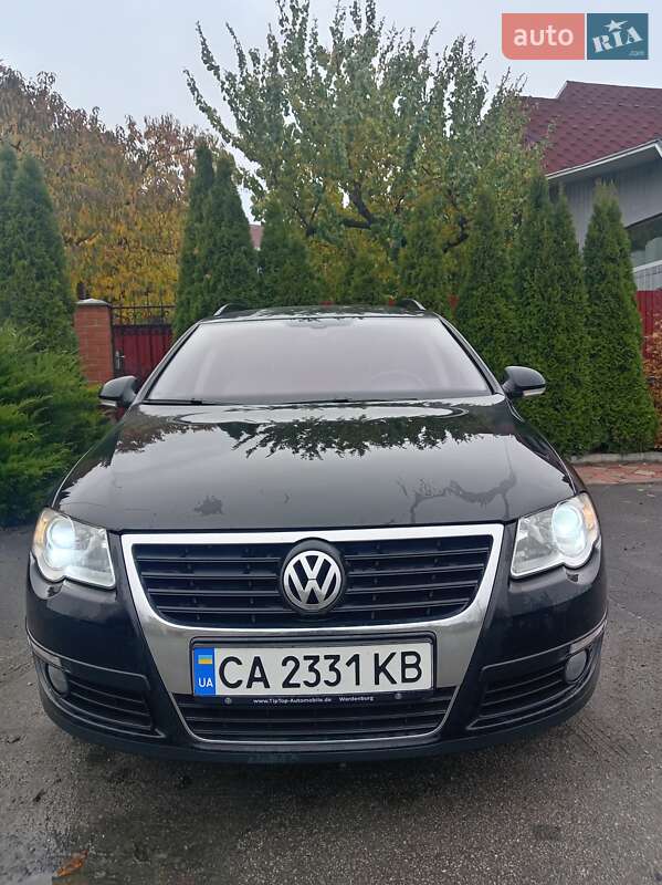 Универсал Volkswagen Passat 2010 в Лысянке