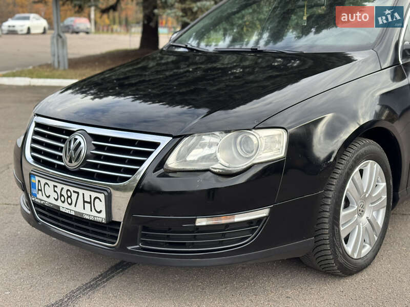 Универсал Volkswagen Passat 2007 в Ровно
