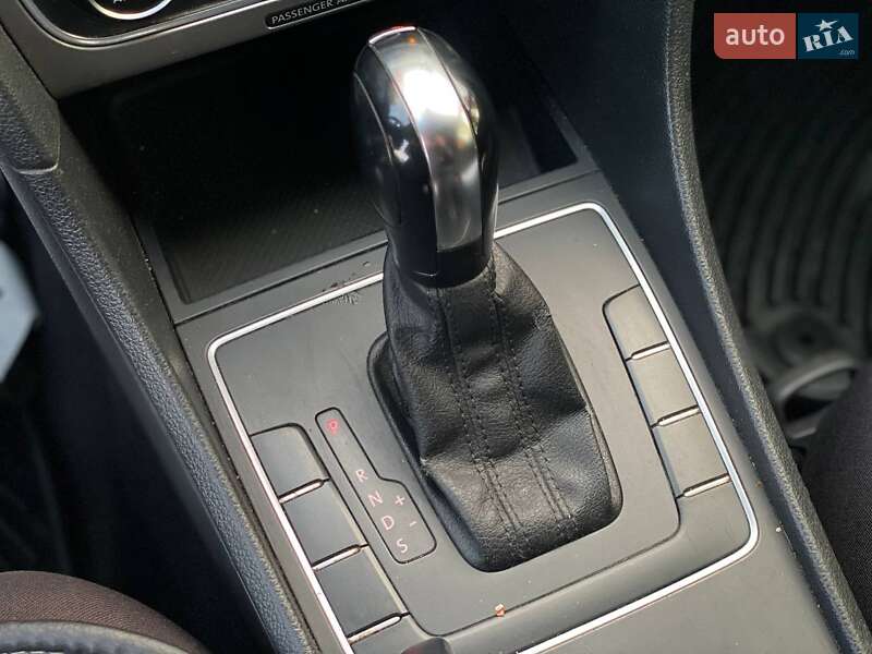 Седан Volkswagen Passat 2014 в Днепре фото 17 Седан Volkswagen Passat 2014 в Днепре