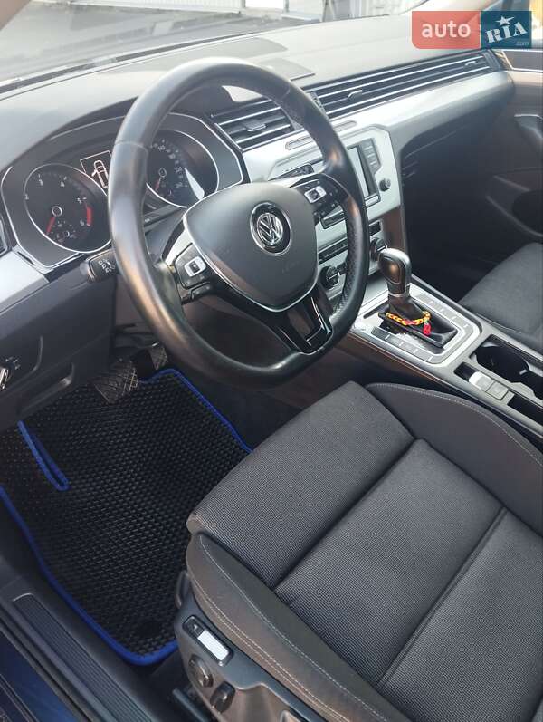 Универсал Volkswagen Passat 2016 в Казатине