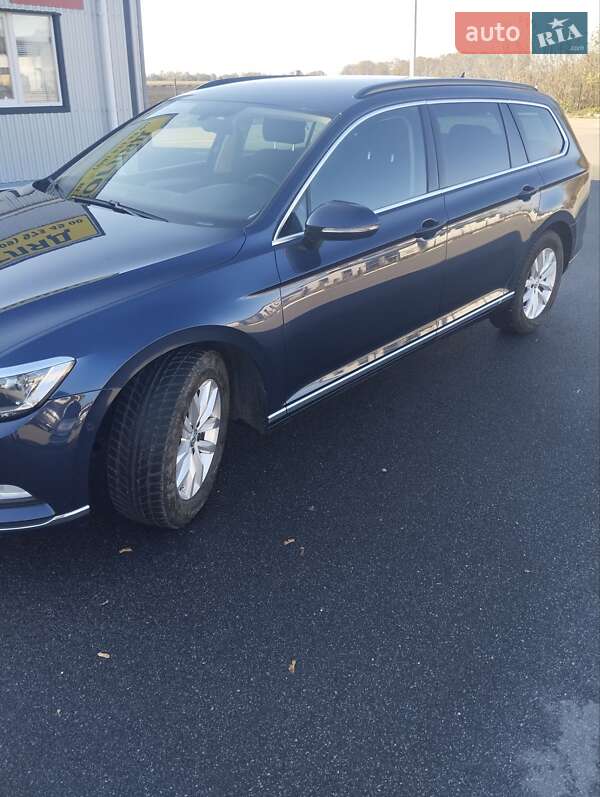 Универсал Volkswagen Passat 2016 в Казатине