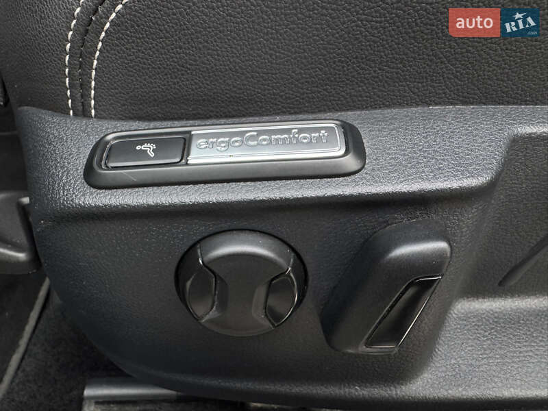 Универсал Volkswagen Passat 2021 в Луцке