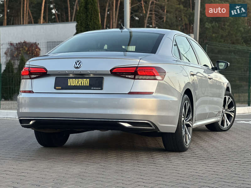 Седан Volkswagen Passat 2021 в Киеве