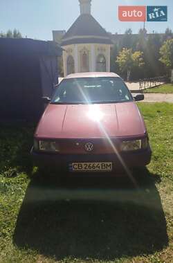 Седан Volkswagen Passat 1988 в Чернігові