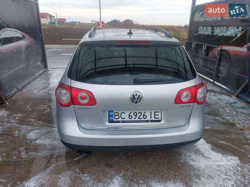 Универсал Volkswagen Passat 2010 в Дрогобыче