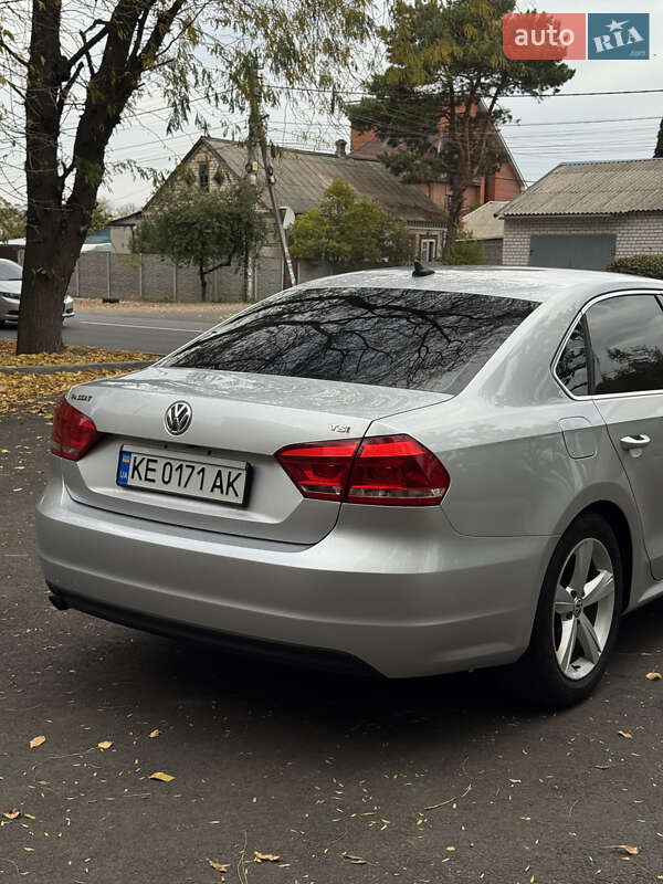 Седан Volkswagen Passat 2015 в Дніпрі