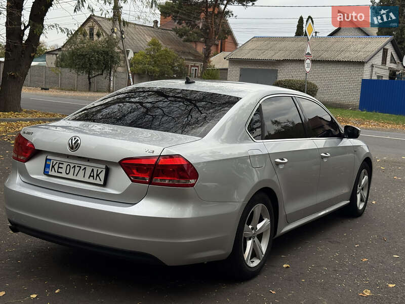 Седан Volkswagen Passat 2015 в Дніпрі