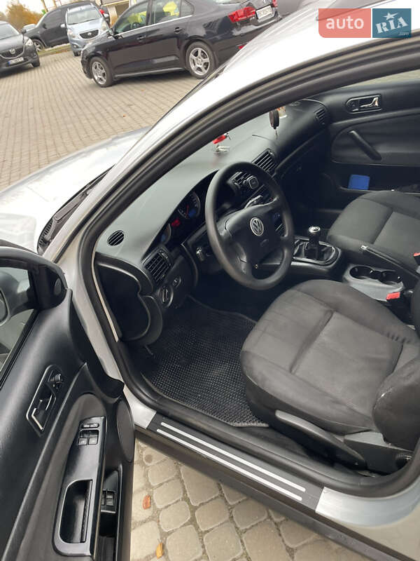 Універсал Volkswagen Passat 2002 в Львові фото 16 Універсал Volkswagen Passat 2002 в Львові