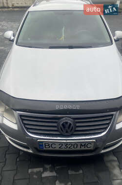 Универсал Volkswagen Passat 2006 в Стрые