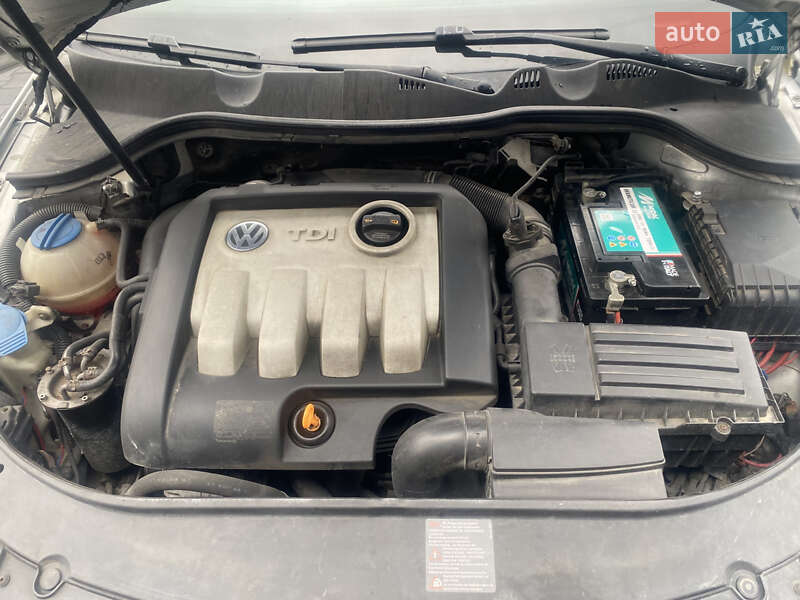 Універсал Volkswagen Passat 2006 в Стрию