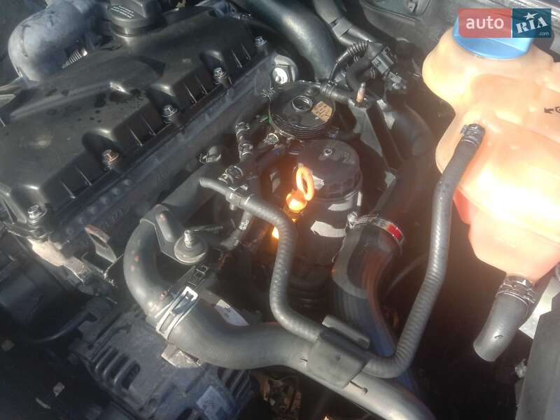 Универсал Volkswagen Passat 2001 в Бобровице фото 14 Универсал Volkswagen Passat 2001 в Бобровице