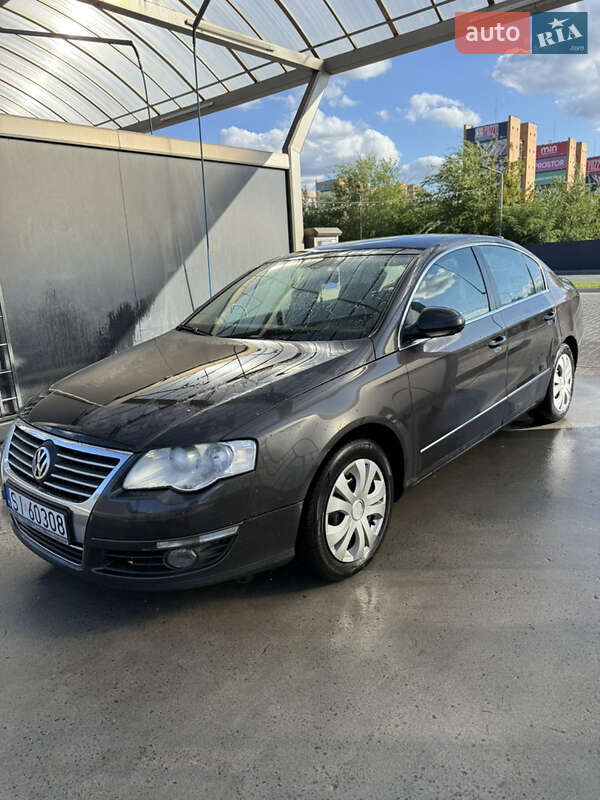 Volkswagen Passat 2005