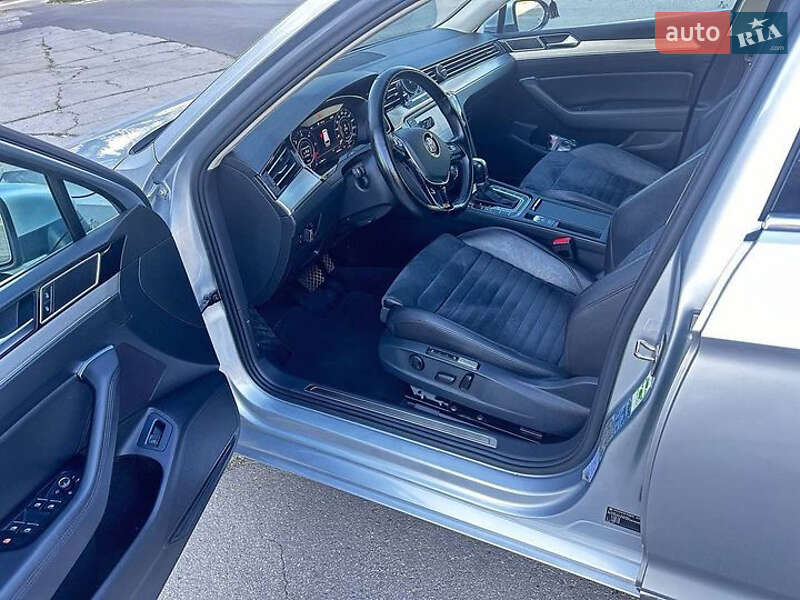 Универсал Volkswagen Passat 2015 в Хмельницком фото 3 Универсал Volkswagen Passat 2015 в Хмельницком