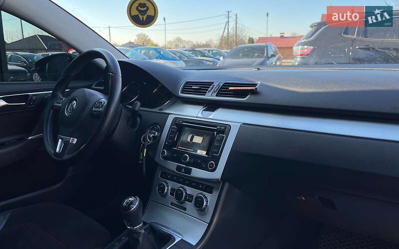 Универсал Volkswagen Passat 2012 в Коломые фото 19 Универсал Volkswagen Passat 2012 в Коломые