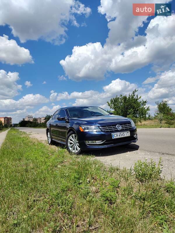 Седан Volkswagen Passat 2011 в Кривом Роге фото 7 Седан Volkswagen Passat 2011 в Кривом Роге