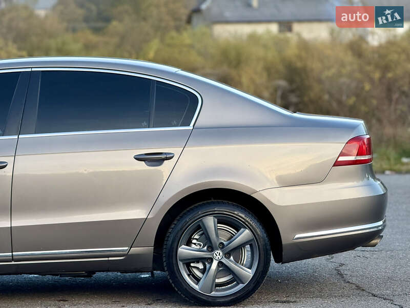 Седан Volkswagen Passat 2011 в Межгорье фото 14 Седан Volkswagen Passat 2011 в Межгорье