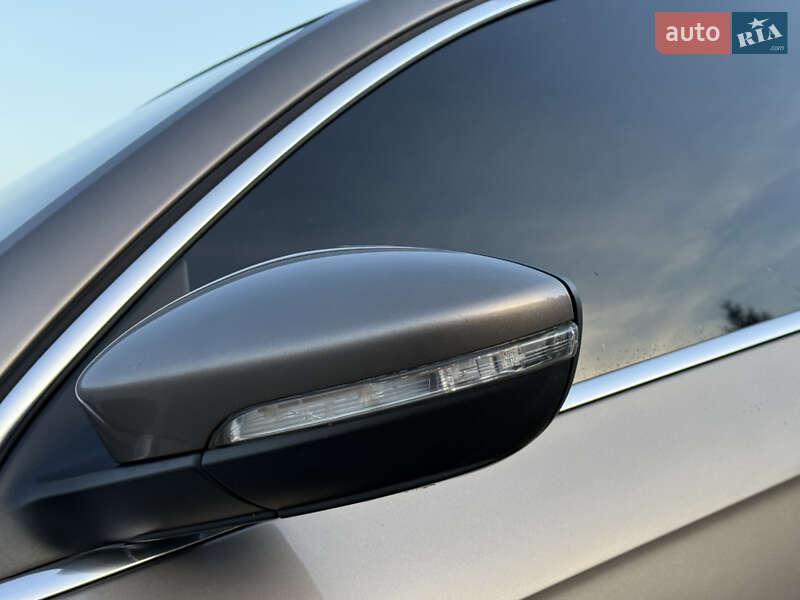 Седан Volkswagen Passat 2011 в Межгорье фото 19 Седан Volkswagen Passat 2011 в Межгорье