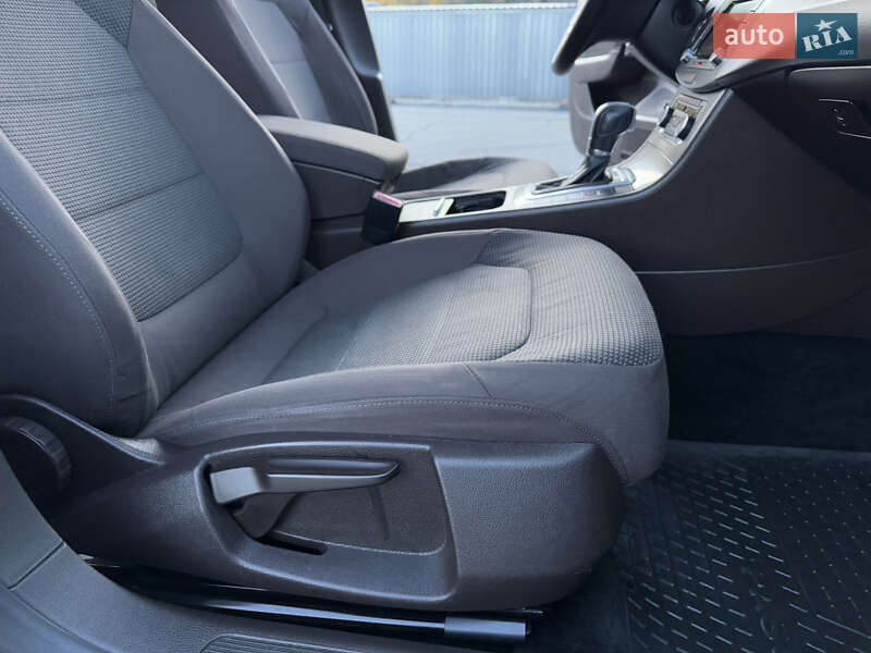 Седан Volkswagen Passat 2011 в Межгорье фото 72 Седан Volkswagen Passat 2011 в Межгорье