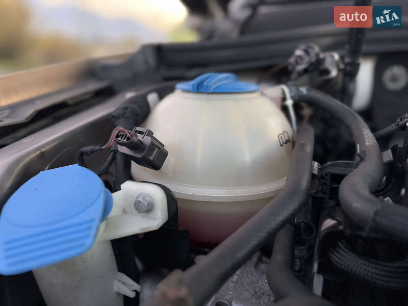 Седан Volkswagen Passat 2011 в Межгорье фото 92 Седан Volkswagen Passat 2011 в Межгорье