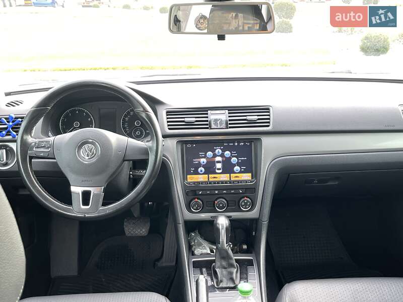 Седан Volkswagen Passat 2014 в Черновцах фото 18 Седан Volkswagen Passat 2014 в Черновцах