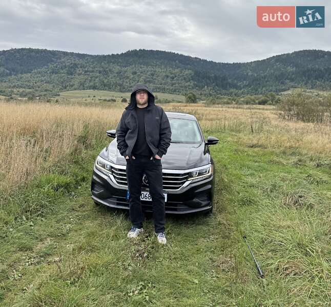 Volkswagen Passat 2021