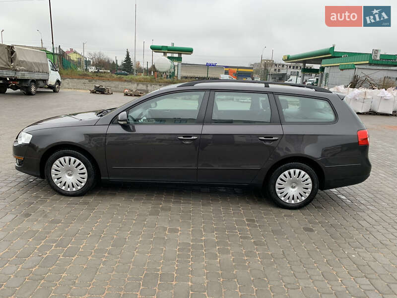 Универсал Volkswagen Passat 2009 в Житомире фото 11 Универсал Volkswagen Passat 2009 в Житомире