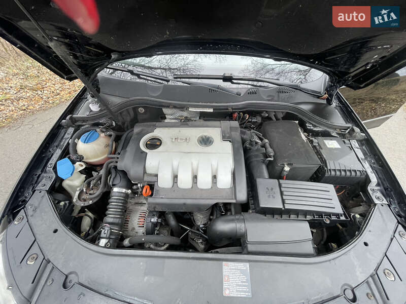 Универсал Volkswagen Passat 2007 в Мене фото 35 Универсал Volkswagen Passat 2007 в Мене