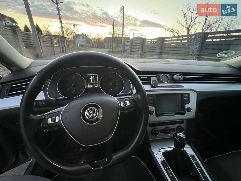 Универсал Volkswagen Passat 2015 в Ивано-Франковске фото 16 Универсал Volkswagen Passat 2015 в Ивано-Франковске
