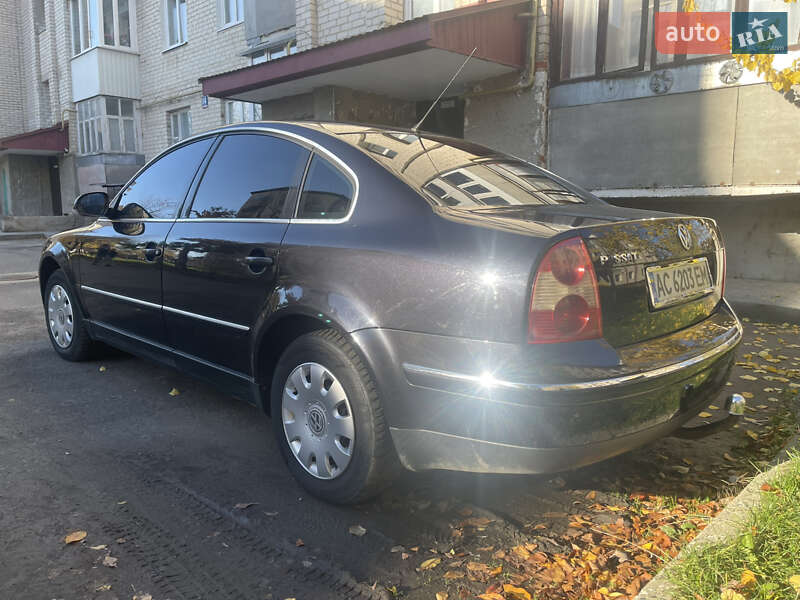 Седан Volkswagen Passat 2004 в Луцке фото 3 Седан Volkswagen Passat 2004 в Луцке