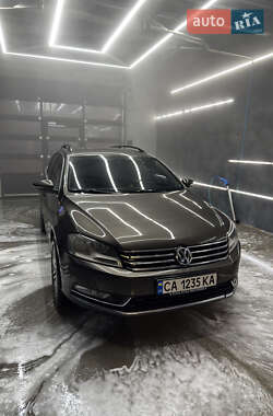 Універсал Volkswagen Passat 2013 в Черкасах