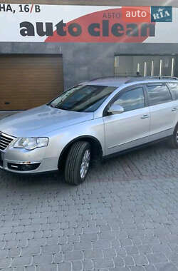 Универсал Volkswagen Passat 2007 в Ивано-Франковске
