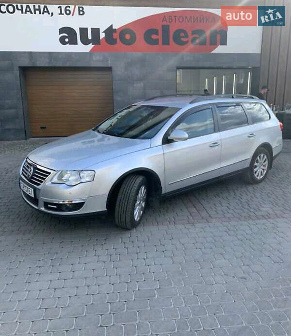 Универсал Volkswagen Passat 2007 в Ивано-Франковске