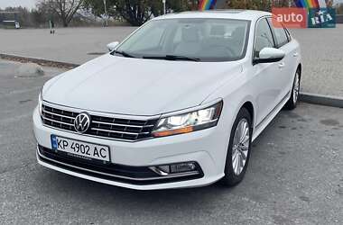 Седан Volkswagen Passat 2017 в Запорожье