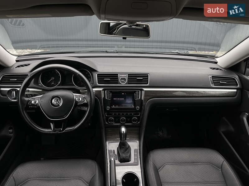 Седан Volkswagen Passat 2016 в Киеве фото 11 Седан Volkswagen Passat 2016 в Киеве