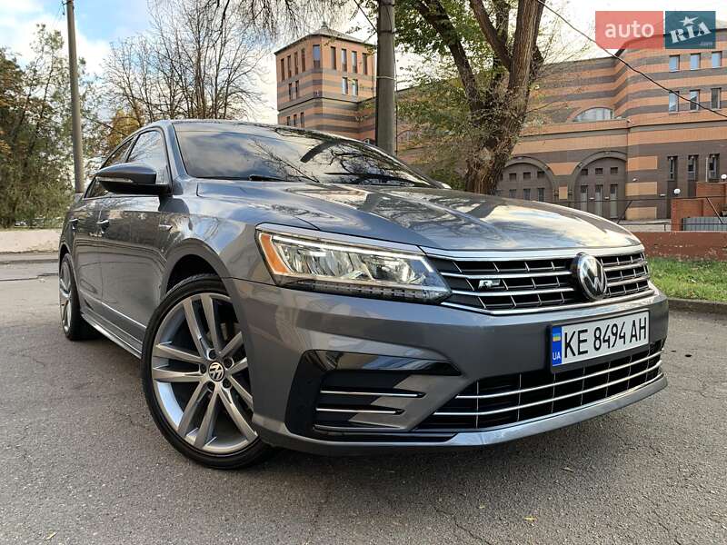 Седан Volkswagen Passat 2017 в Кривом Роге