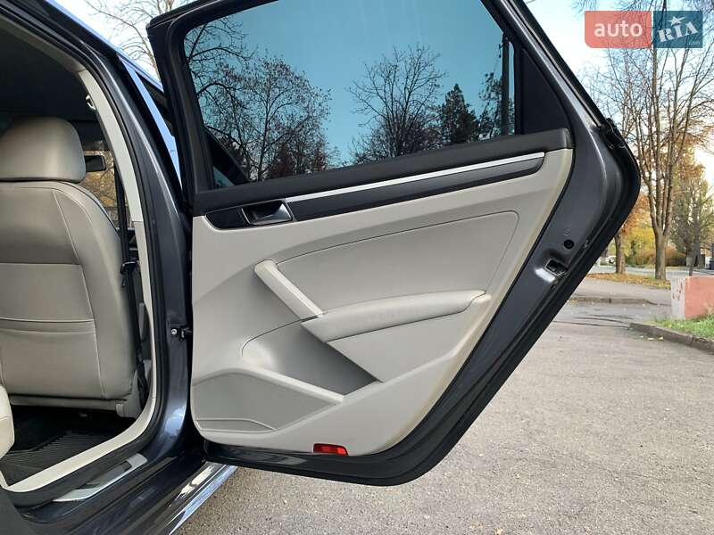 Седан Volkswagen Passat 2017 в Кривом Роге