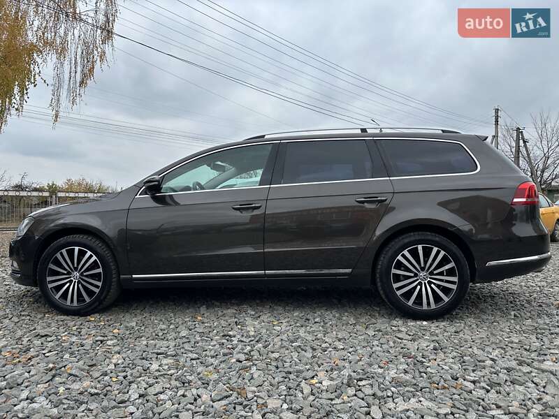 Універсал Volkswagen Passat 2012 в Смілі