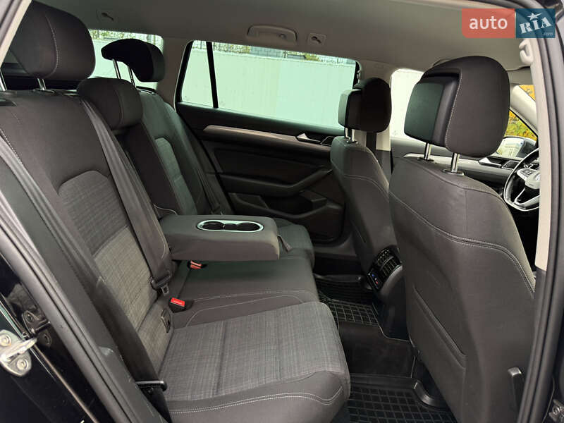 Универсал Volkswagen Passat 2020 в Бердичеве фото 55 Универсал Volkswagen Passat 2020 в Бердичеве